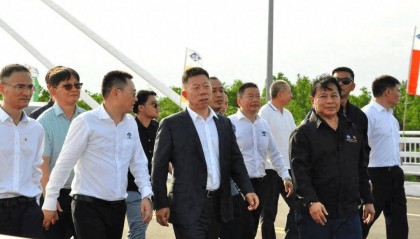 中国人不是好欺负的！中方话音刚落，兵分三路给菲律宾和日本上强度，目标很明确