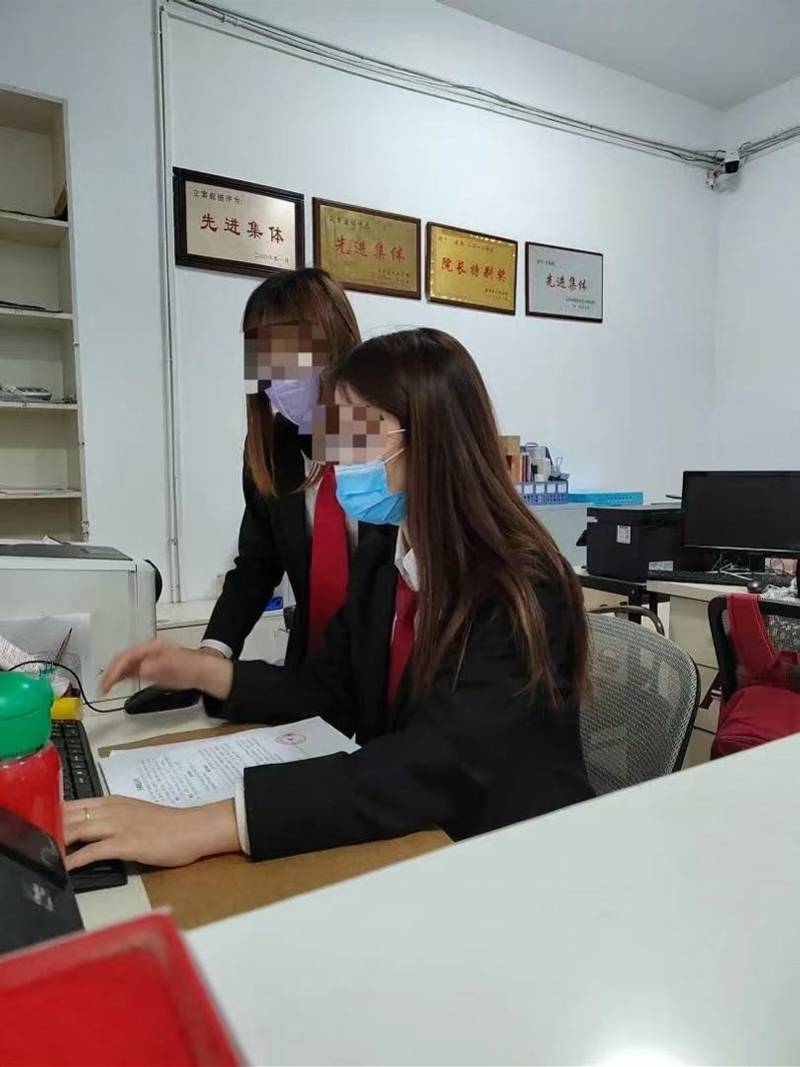 疑遭家暴致死女子家属：手上有录音证据，希望获得孩子抚养权