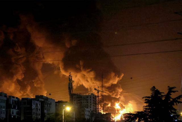 伊朗高层控诉俄罗斯：背后捅刀不配当盟友！中国才是更可靠伙伴？