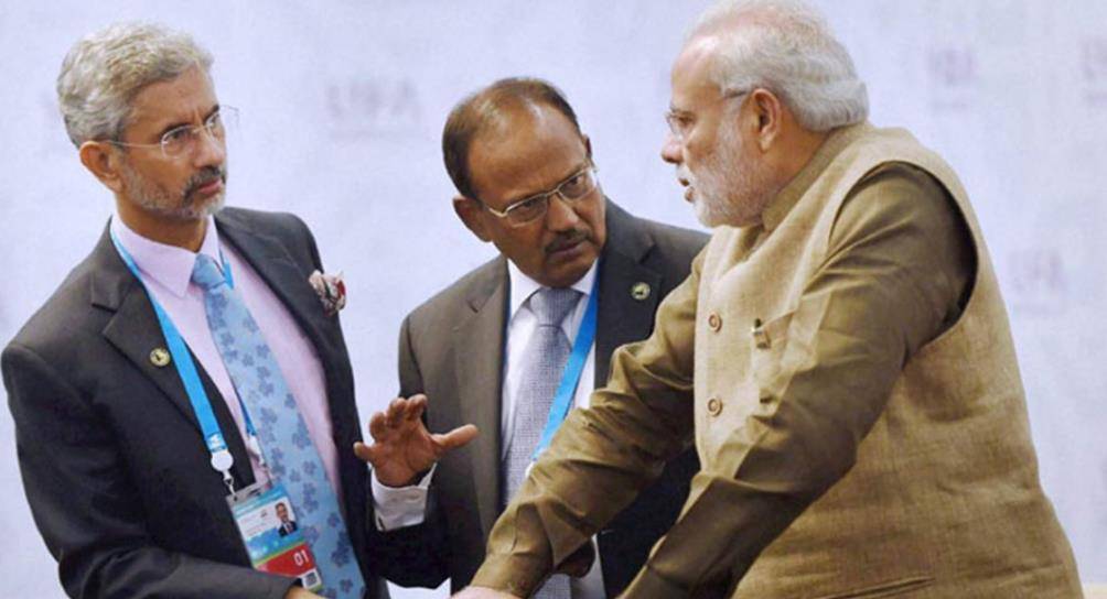 莫迪访华刚下专机，央视公布霹雳15导弹细节，印军高层有苦说不出了！