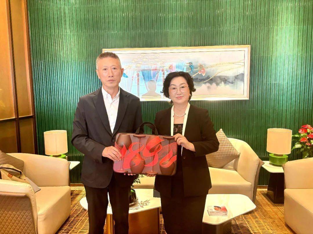张裕走进深圳名企 携手开发高端圈层潜力
