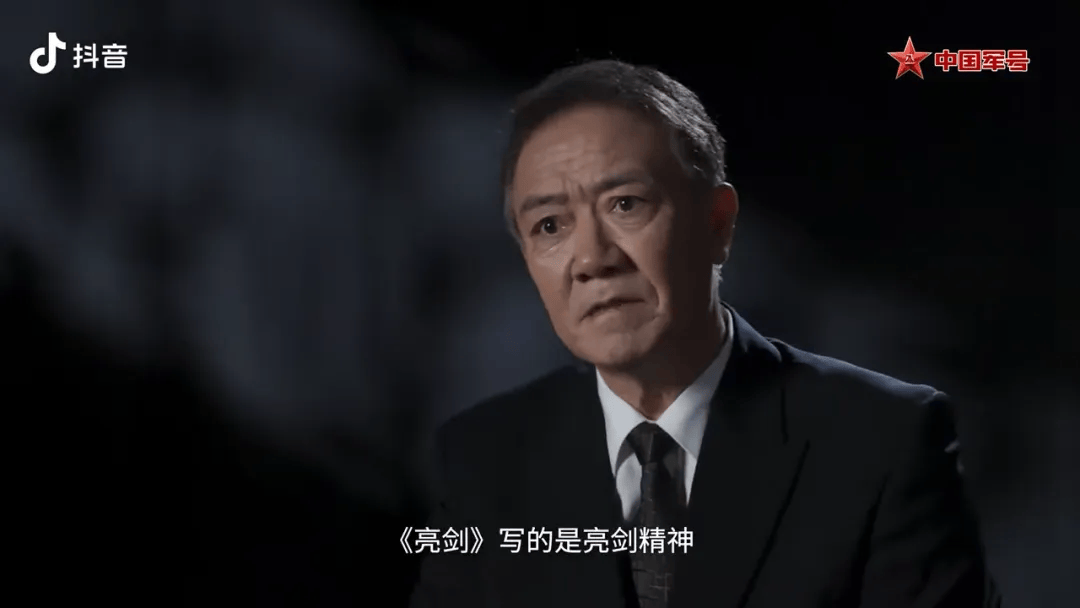 李幼斌：李云龙是我的偶像！