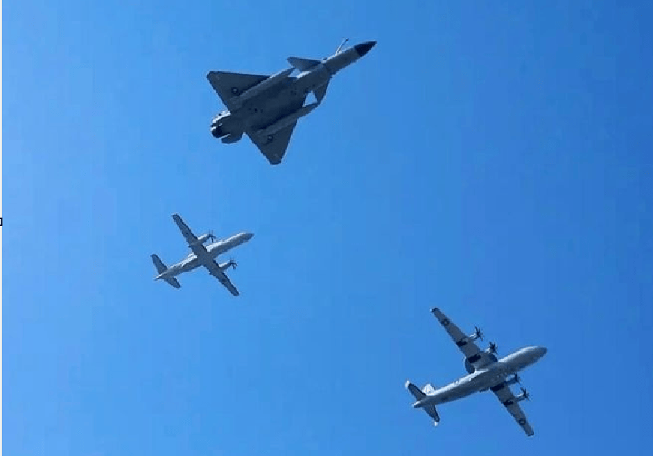 网传伊朗寻求的J-10C，对抗以军的F-35i的优势