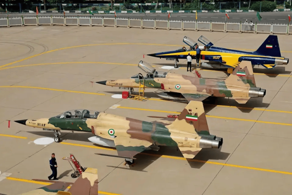 网传伊朗寻求的J-10C，对抗以军的F-35i的优势