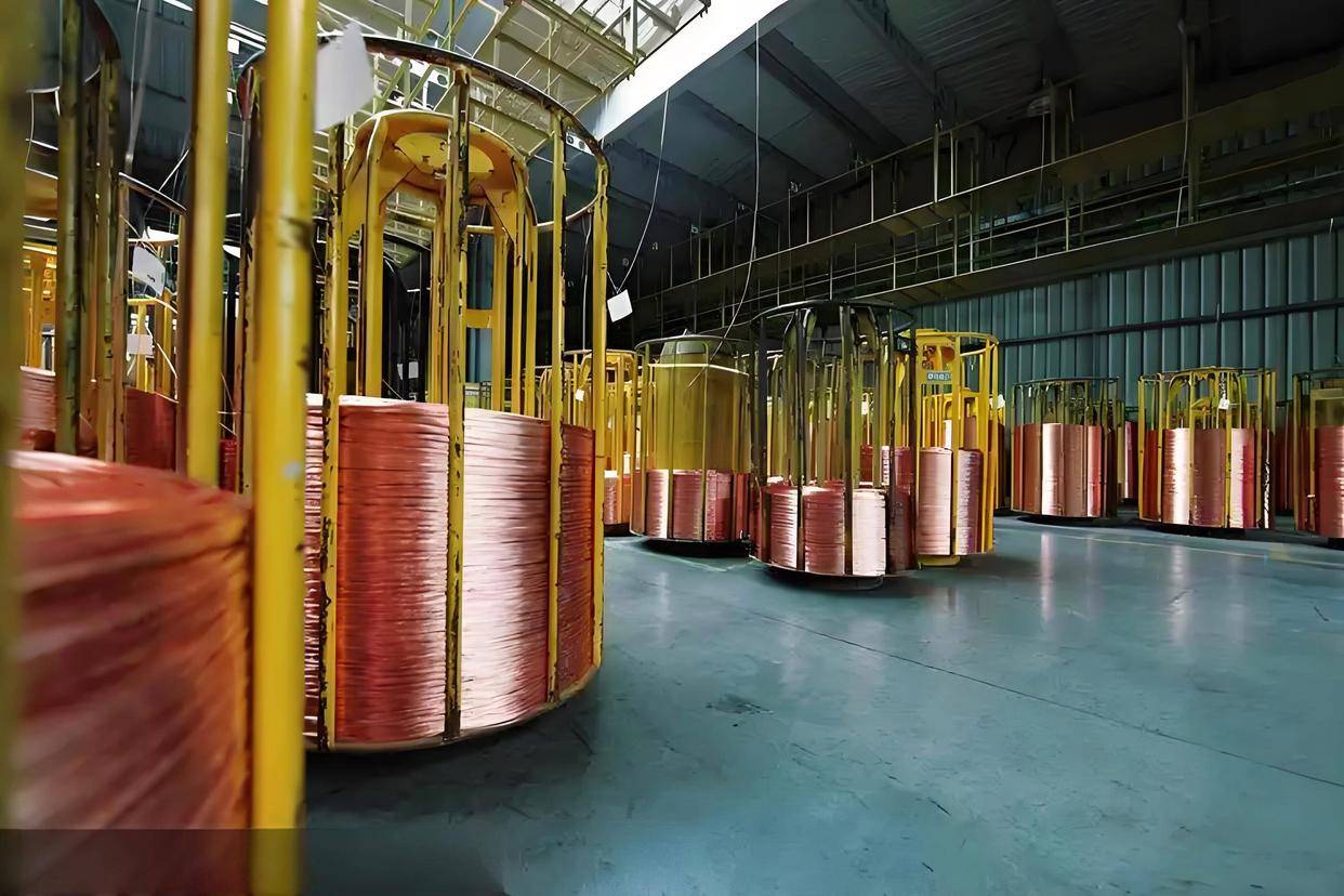 美国铜价一夜暴跌20%，全球铜市巨震开始，今日最新价格及行情