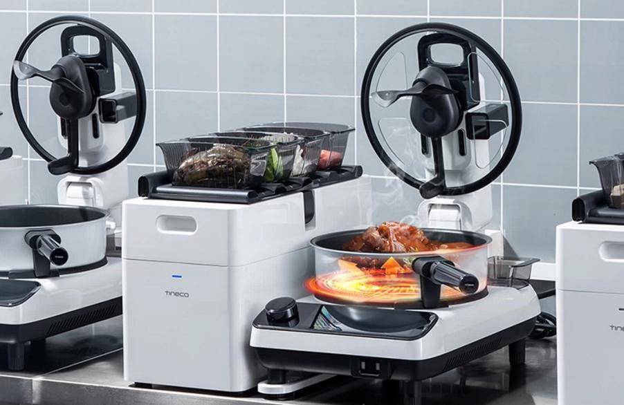 海外中餐选进口级智能炒菜机：什么牌子适配精细化运营 + 客群分层？五大中国品牌实测，小智云炒成核心