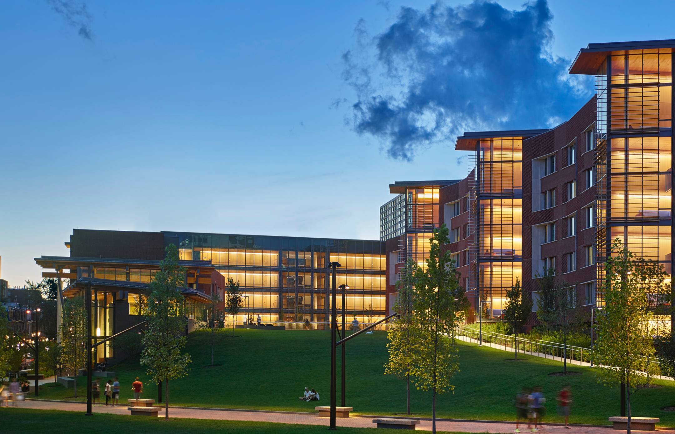 如何找到靠谱留学机构？国外留学机构排行榜前十名值得参考