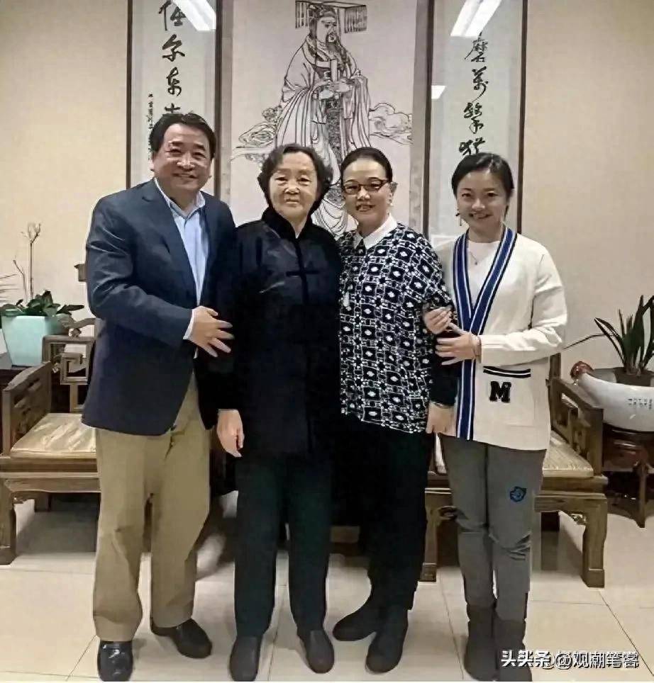 姜昆大师亿万财富，来源是否合法？